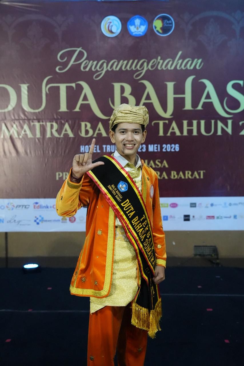 Mahasiswa Sastra Inggris FIB Unand Raih Terbaik II Duta Bahasa Sumatra Barat 2026
