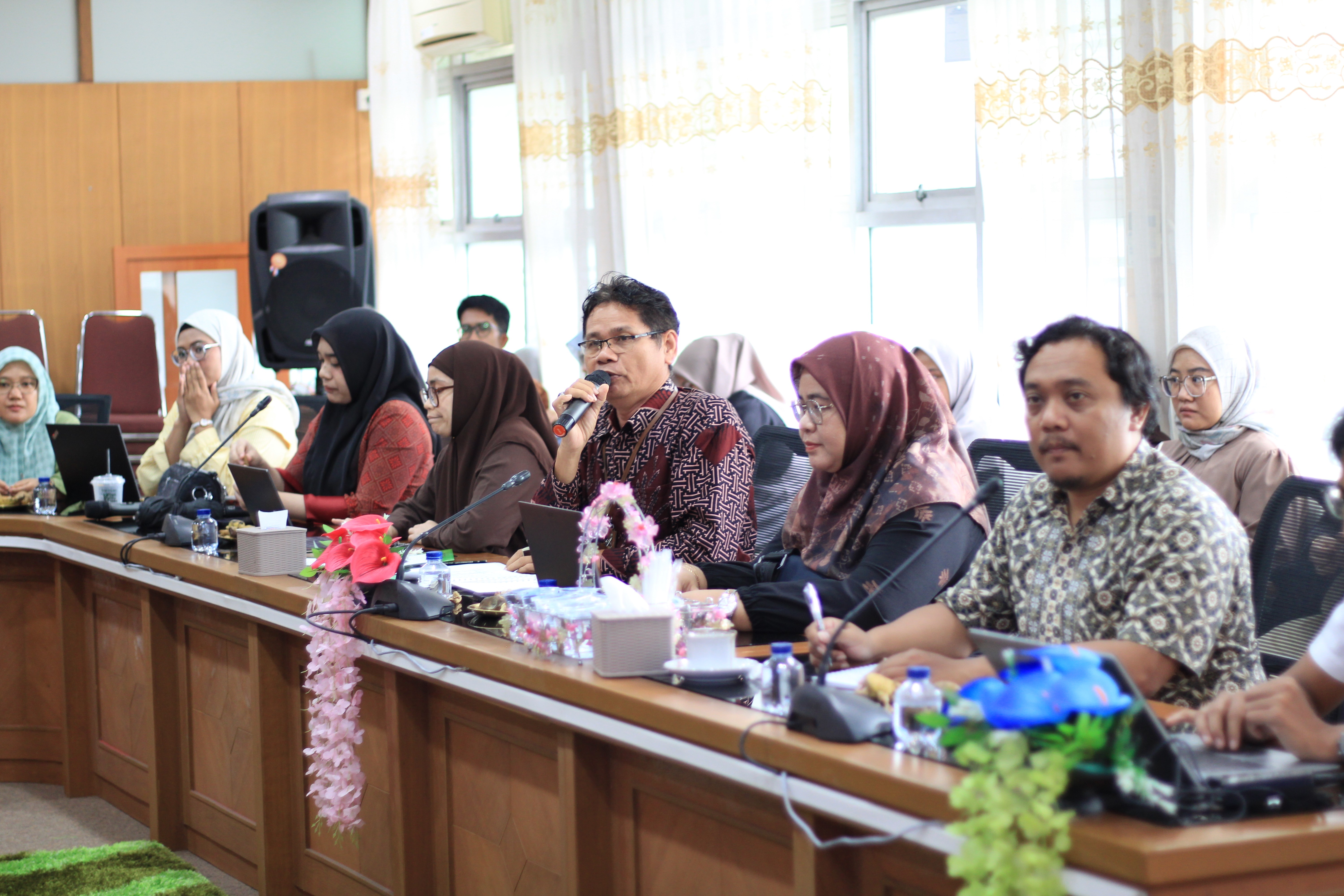FIB Unand Gelar Rapat Pengisian LKE Zona Integritas 2026